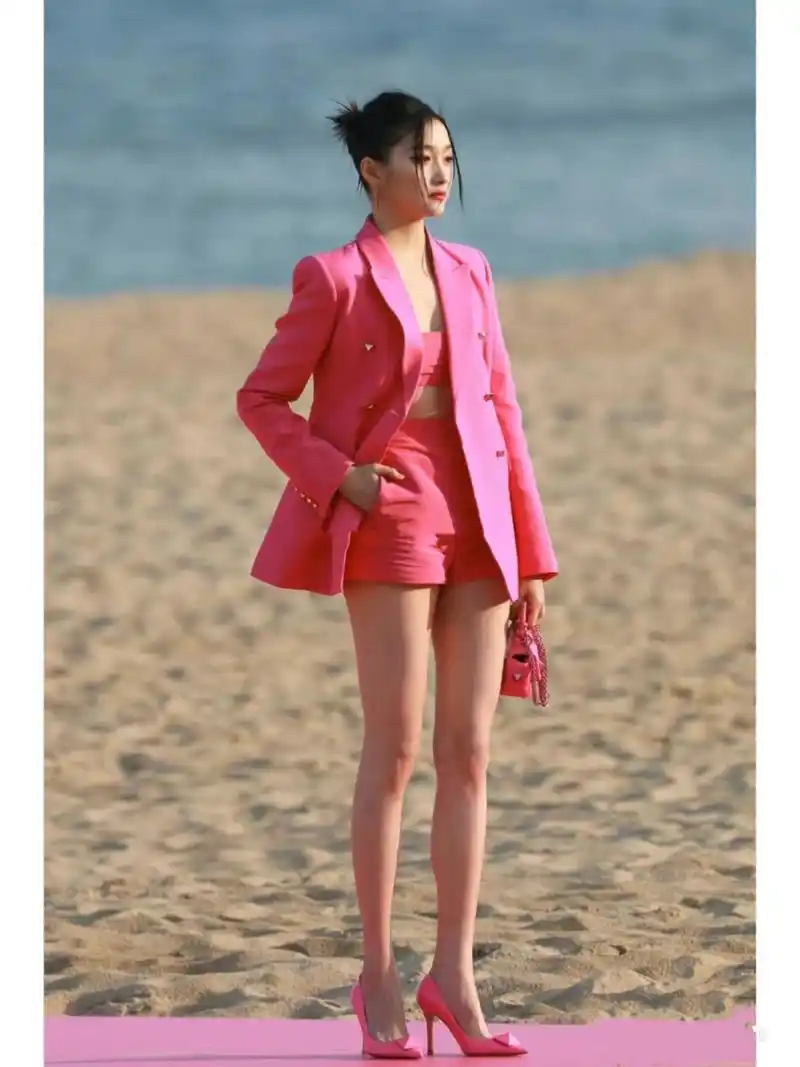 这四位女明星的腿哪个的最好看?