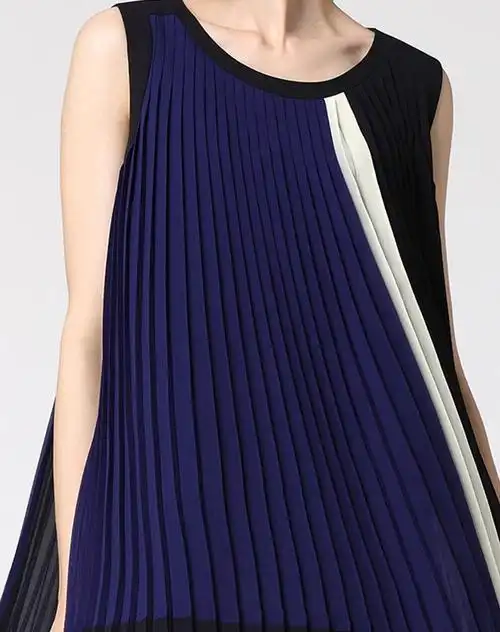 藏蓝色高雅大方舒适百褶无袖连衣裙