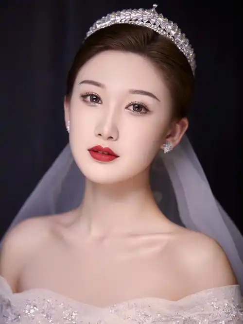 好有大气感的新娘妆造