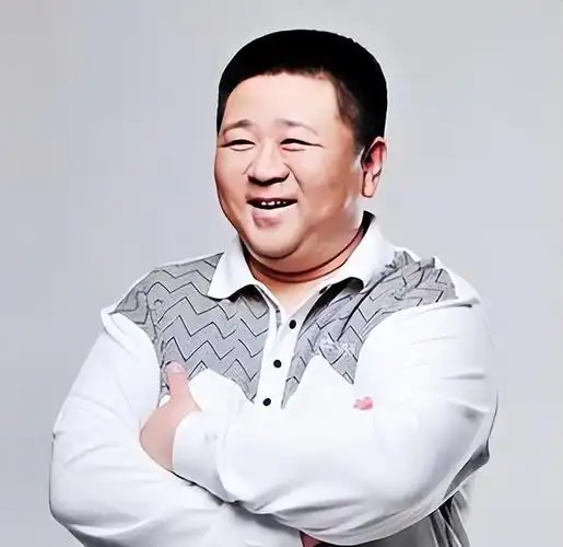 胖星梁冠华称,这辈子最明智的决定,就是与才貌双绝的唐烨结婚