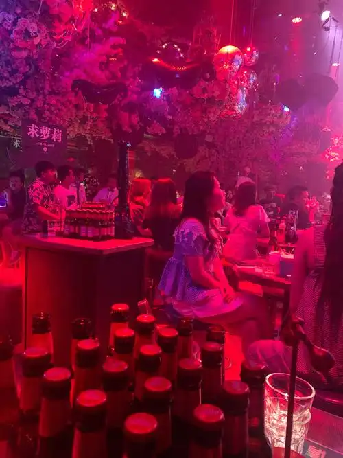 繁花酒吧评论