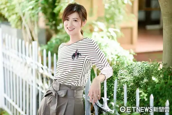 被偶像夸奖脸红!林予晞感动收李国毅金钟祝福