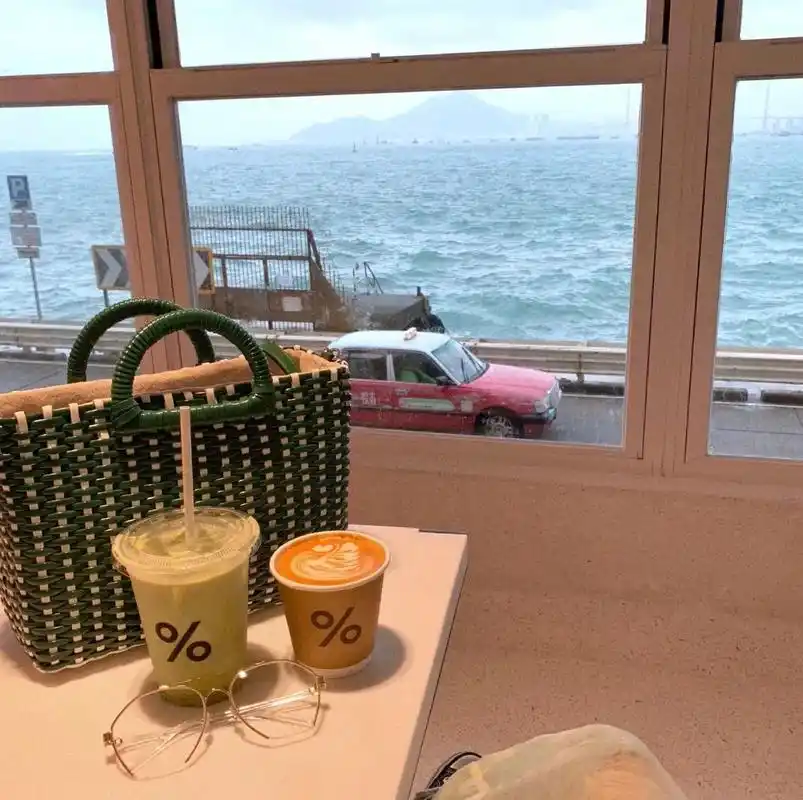 朋友圈背景图大全|变很有钱