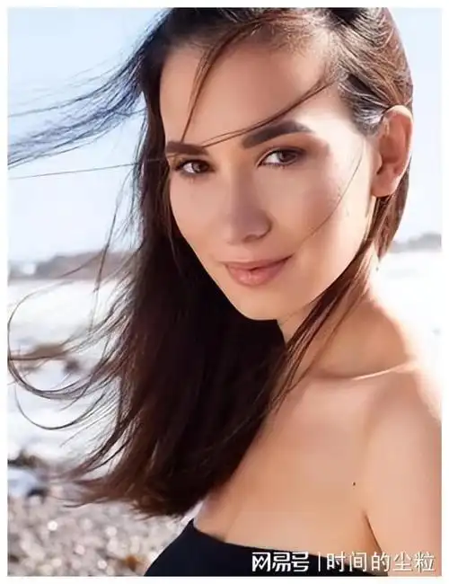 牢固!混血儿明星"迫在眉睫"-第1张图片-丸子博客