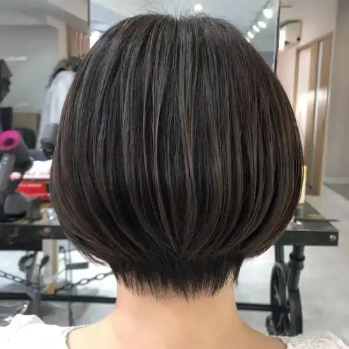 剪一次就喜欢上的10款锅盖发型,轻松干练又显脸小,显气质又好看插图2