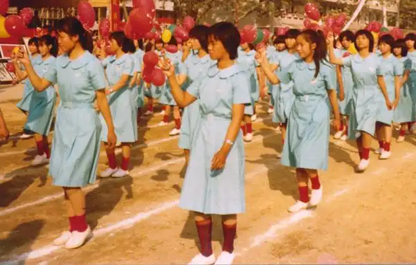 【记忆碎片】小榄上世纪80年代的校服