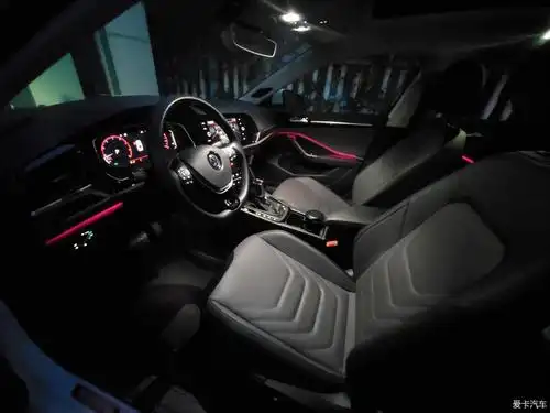 夜间的速腾-灯光篇