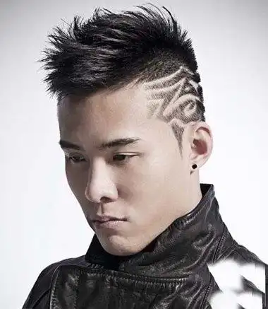 男生刀疤头图片 好看的短发设计