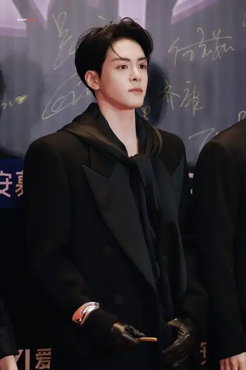 曾舜晞超话zsx#尖叫之夜星推官曾舜晞#231125 爱奇艺尖叫夜7315