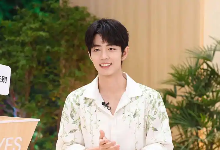 肖战本人剧组低调拍戏却被称国外耍大牌肖战成中国帅哥代名词