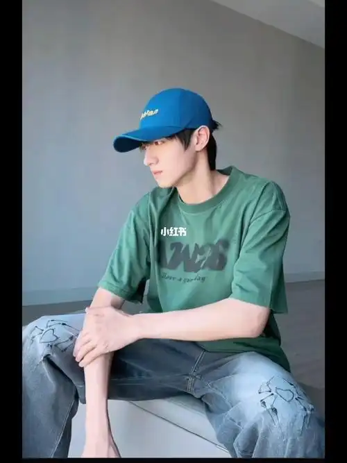 朱志鑫那么想展示肌肉吗