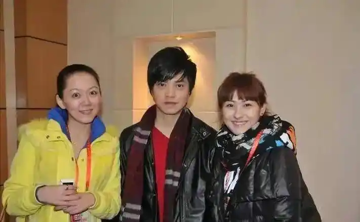 李健:31岁丧父,用余生撑起母亲晚年,选择丁克最对不起他们_生活_父母