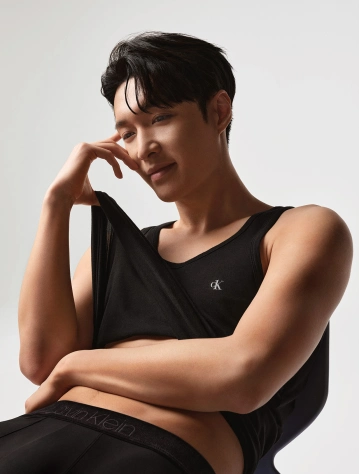 【张艺兴同款】 calvin klein 男士黑标天鹅绒系列平角内裤 nb2622