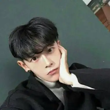 2018年帅哥头好看的的qq男生头像