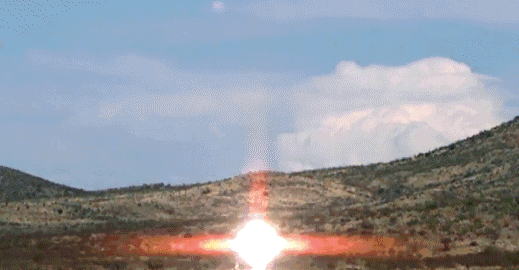 爆炸特效大场面gif动图_动态图_表情包下载_soogif