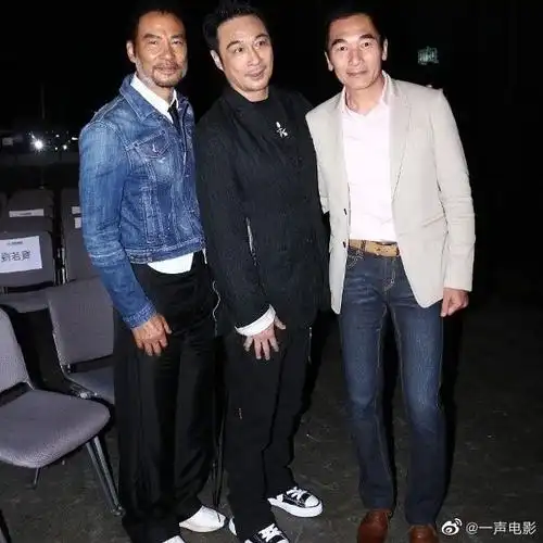 吴镇宇曝费曼身高体重