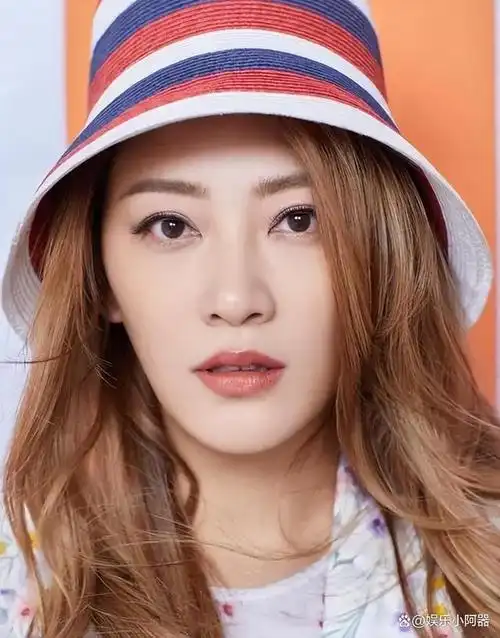 应采儿为何不嫁豪门向佐而是选择了家世一般的陈小春