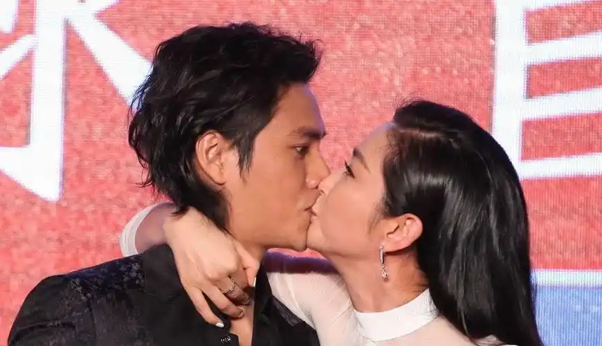 钟馗伏魔首映礼 李冰冰强吻陈坤