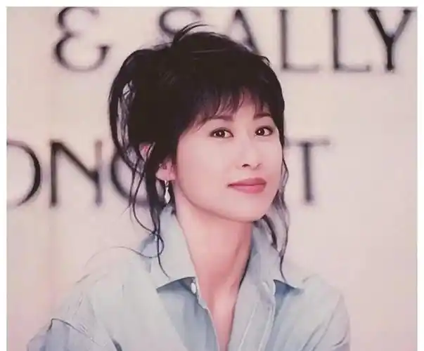 叶倩文靠美貌征服6个男人却爱上了闺蜜老公结局如何