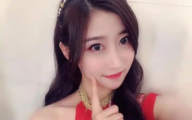 sing吴瑶短视频合集共100p