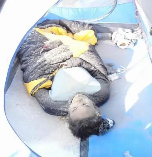 新疆罗布泊女驴友干尸女干尸是谁考古队掘出300多个墓葬