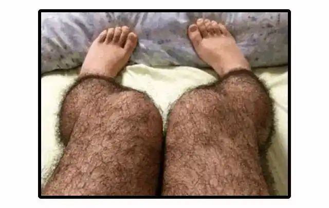 在公交上蹭女孩屁股的变态逃不掉秒射的制裁