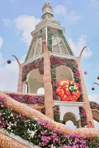 上海奇迹花园爱丽丝梦游仙境的感觉航拍简直太好看了门票60非常值得一