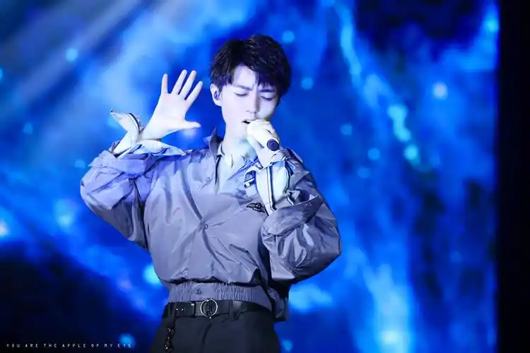 王俊凯# #tfboys王俊凯# #tfboys# cr:凯宝小苹果应援小分队