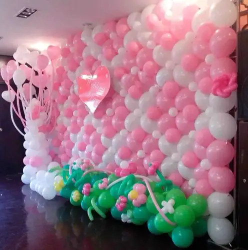 双色花式气球墙