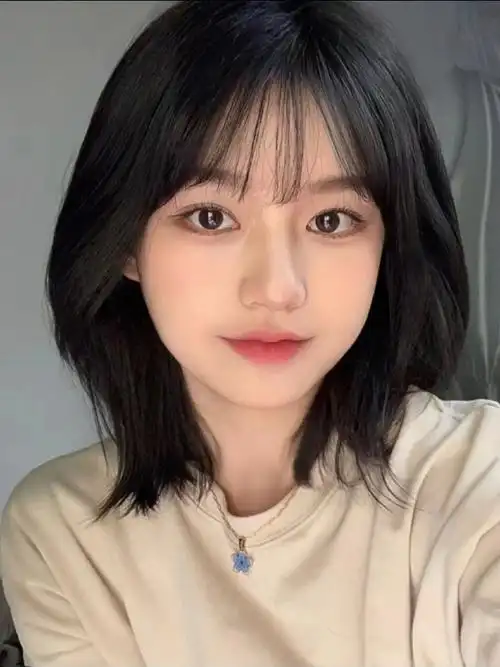 李兰迪妹妹这个发型好适合方圆脸女生