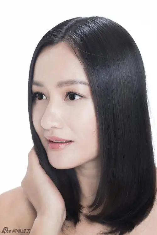 瞿颖美妆照