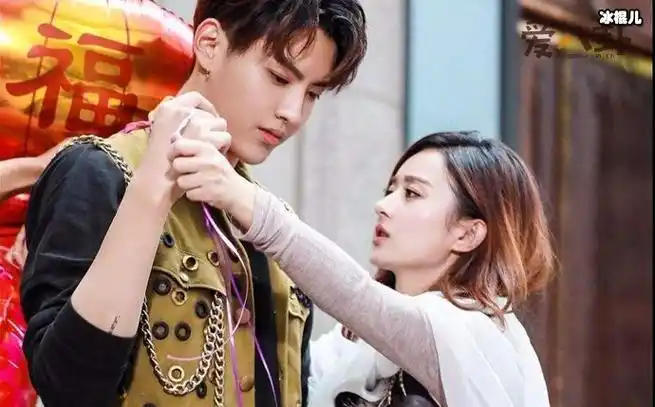 赵丽颖吴亦凡真实关系起底,二人曾经真的是情侣?