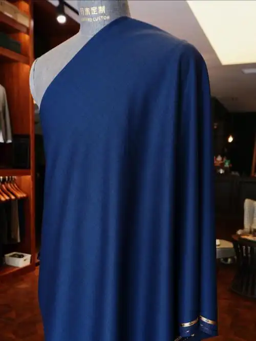 经典鸟眼纹套装面料