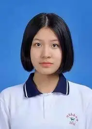 许默涵 1寸免冠彩照.jpg