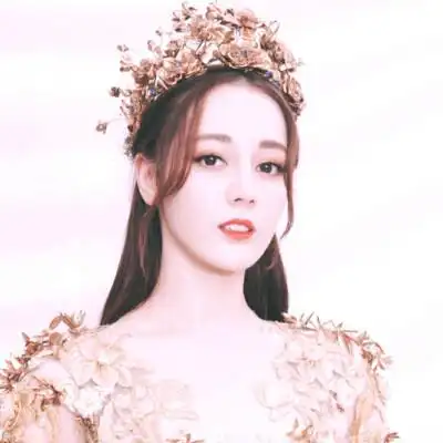 迪丽热巴头像霸气