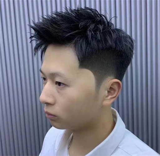 帅气钢夹烫发型 男生流行烫发(新)