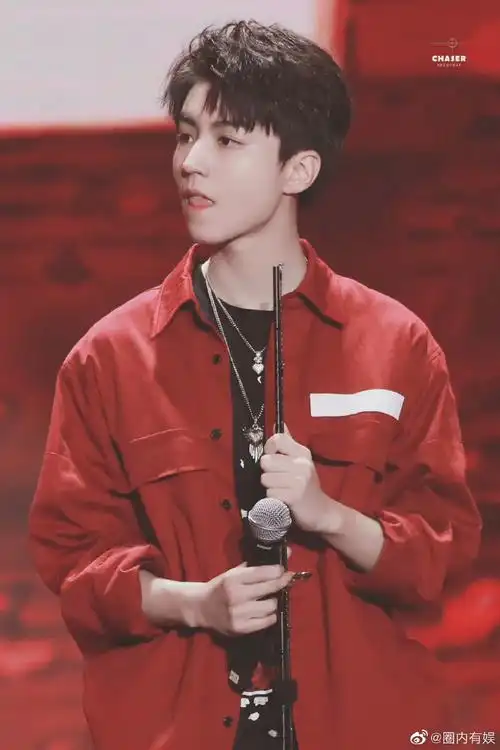 王俊凯虎年春晚七遇记