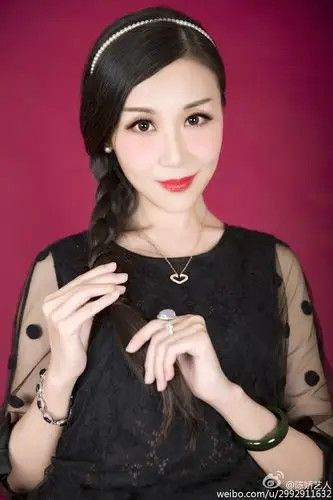 粤港澳资深影视歌三栖女明星陈娇