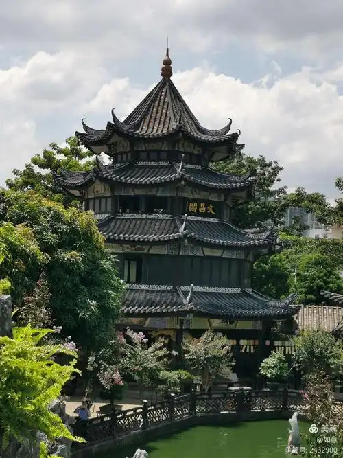 岭南古建筑一余荫山房