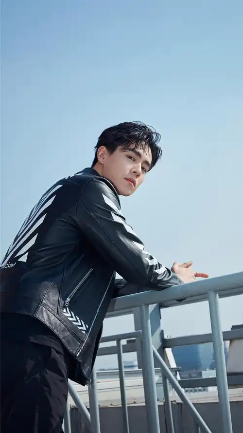 胡一天酷帅写真手机壁纸