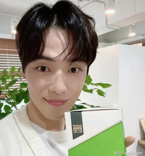 韩剧圈现在流行"耐看型帅哥":浓眉大眼的帅哥都输了|单眼皮|徐仁国