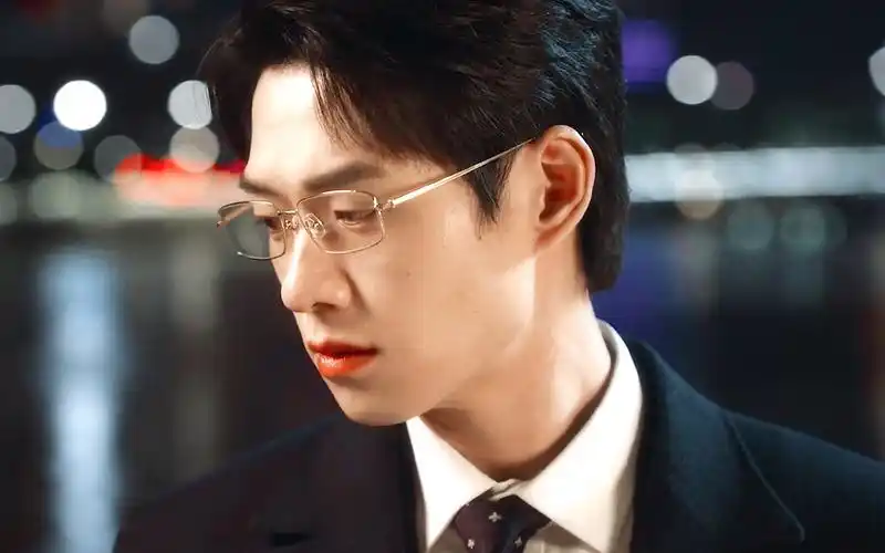 魏大勋:霸总可能很多,但我是孟宴臣.