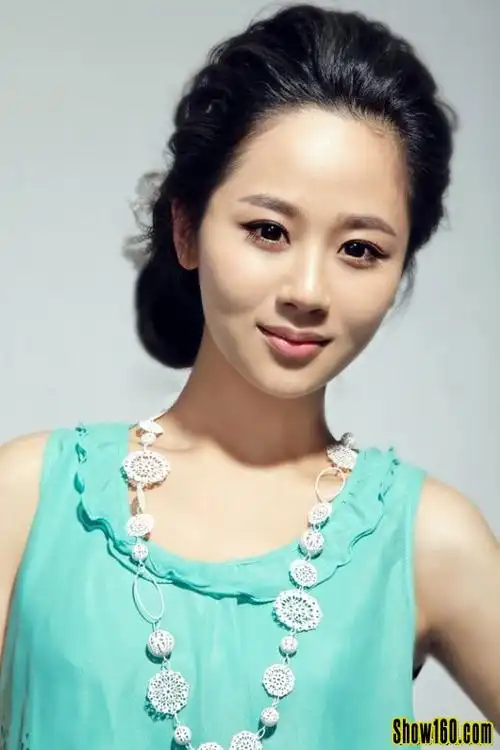 中国内地知名女演员杨紫