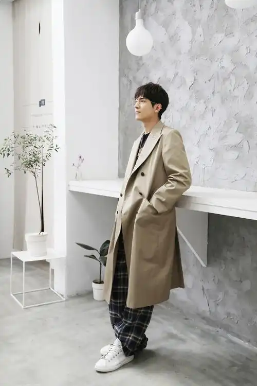 林更新图片林更新最新时尚杂志写真图片