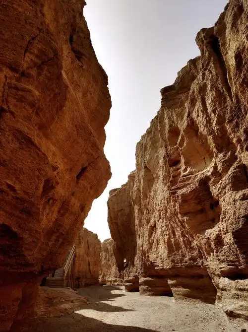 罗布泊大峡谷掠影