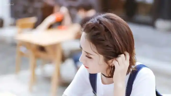 赵丽颖短发进组##赵丽颖