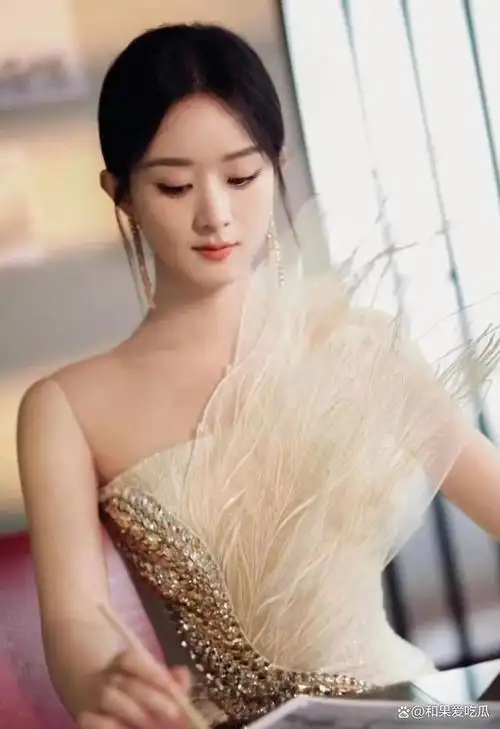 鹅厂举办接凤宴赵丽颖绝美仙女裙与凤行风光无限