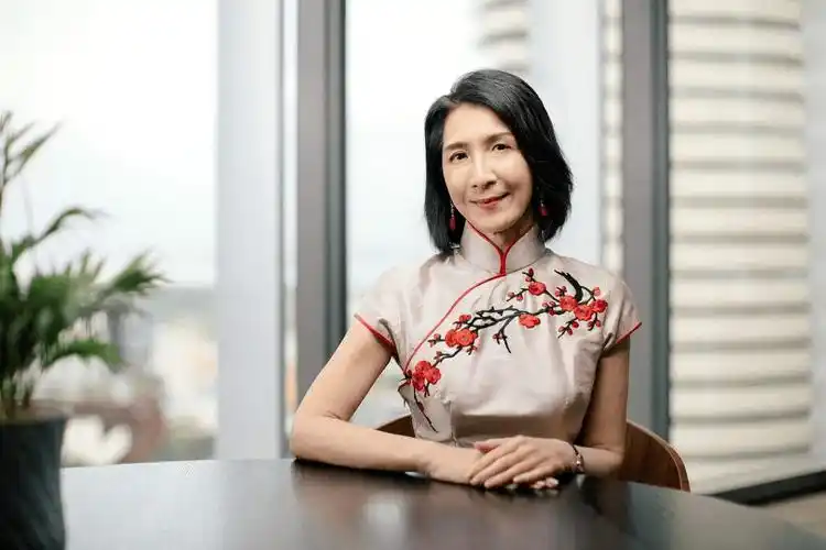 穿最美的旗袍打最狠的商战,不爱炫富真清流…_周玉琴_陈振_家族