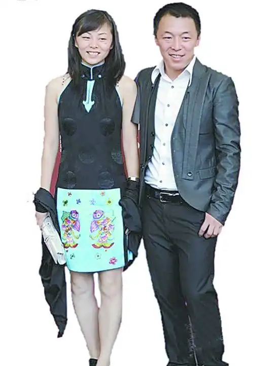 黄渤老婆被曝怀"二胎"预产期在8月将赴美产子 与赵薇正在拍摄陈可辛的