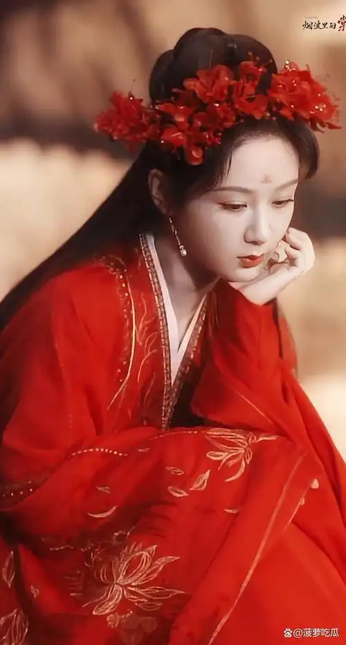 杨紫新剧《长相思》今日杀青,超级认真的杨紫,大家期待了吗?